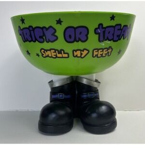 Gemmy Green Trick or Treat Smell My Feet Halloween Candy Bowl Feet Motion Sensor
